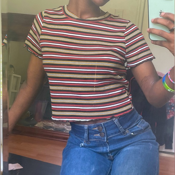 orange ribbed lettuce crop top - Picture 4 of 4